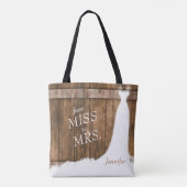 Van Miss tot Mrs in Rustic Wood Style Tote Bag (Achterkant)