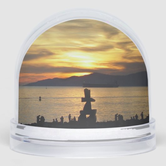 Vancouver Snow Globe Custom Vancouver Snowglobes (Avant)