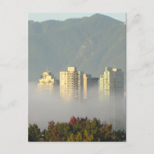 Vancouver uit Mist Briefkaart (Voorkant)