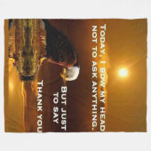 VANDAAG BEN IK MIJN HOOFD. FLEECE DEKEN (Voorkant (Horizontaal))