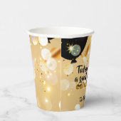 Vandaag hebben we een goede reden om moderne papieren bekers (Rechts)