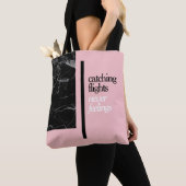 Vangstvluchten Roze Tas (Dichtbij)