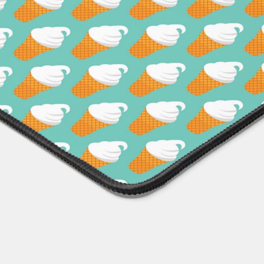 Vanilla Ice Cream Cone Pattern Bureaumat (Hoek)