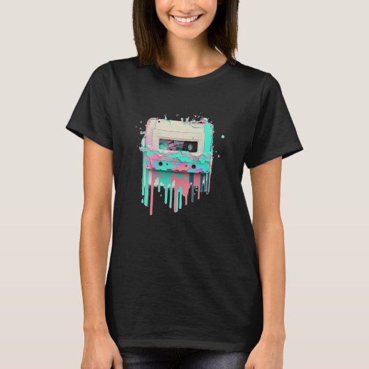 Vaperwave Aesthetic Glitch Cassette Tape Retrowave T-shirt (Voorkant)