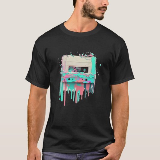 Vaperwave Aesthetic Glitch Cassette Tape Retrowave T-shirt (Voorkant)