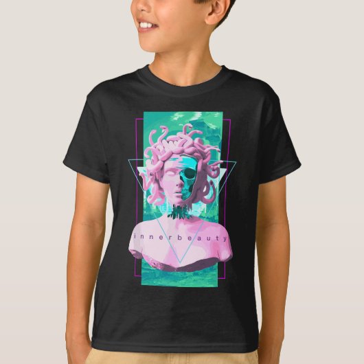 Vaporwave Medusa standbeeld met schedel esthetisch T-shirt (Voorkant)