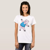 Varkens bij Yoga Stretching T-shirt (Voorkant volledig)