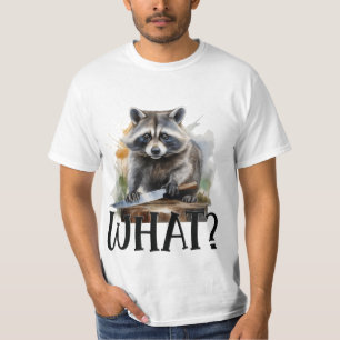 Vastberaden wasbeer met een keukenmes, wat t-shirt