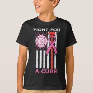 Vecht voor een genezing brandweerman VS vlag borst T-shirt