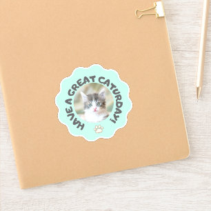 Veel plezier op zaterdag! Turquoise aangepaste kat Sticker