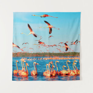 Veel roze mooie vlammen in een mooi blauw wandkleed