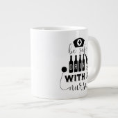 Veilige Drink met een verpleegster Extra Grote Beker (Voorkant rechts)