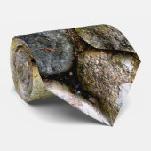 Veldsteen, stenen, gesteente, gestormde steen, roe stropdas (Opgerold)