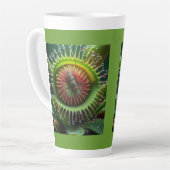 Venus Flytrap Bloemen groen en rood Latte Mok (Linkerhoek)