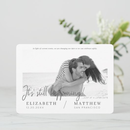 Verander de Datum Modern Chic Aangepaste Fotobruil Save The Date (Staand voorkant)