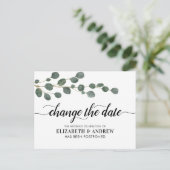 Verander de datum moderne script groen eucalyptus aankondigingskaart (Staand voorkant)