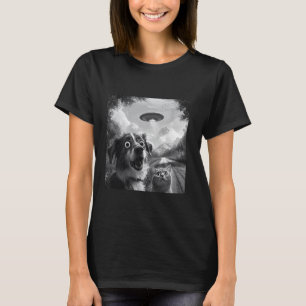 Verbaasde kat selfie met alien UFO grappige kat ma T-shirt