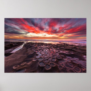 Verbazingwekkende zonsondergang in de getijdepools poster