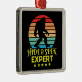 Verberg en zoek expert Bigfoot Grappig Metalen Ornament (Rechts)