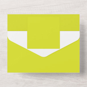 Verbeter uw websiteontwerp met een gele achtergron all in one uitnodiging