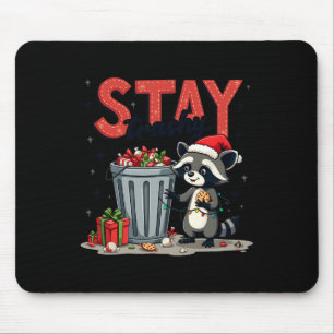 Verblijf Trashy Funny Racoon Meme Merry Christmas Muismat