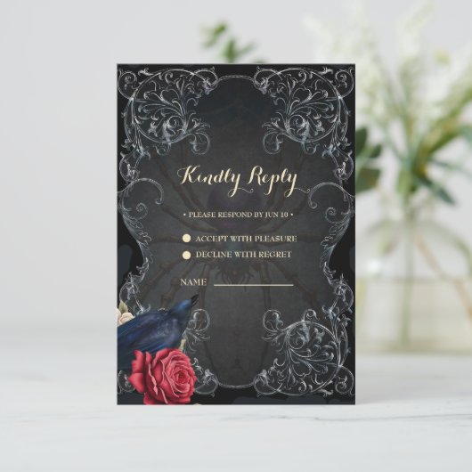 Verbluffend donker gotisch bruiloft ontwerp met sc RSVP kaartje (Staand voorkant)