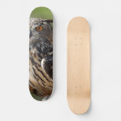 Verbluffend Eagle Owl met Oranje ogen Skateboard (Voorkant)