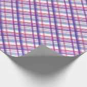 Verbluffend geruit patroon van blauw rood paars cadeaupapier (Hoek)
