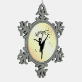 Verbluffende Ballerina Dancing met Music Yellow Tin Sneeuwvlok Ornament (Links)