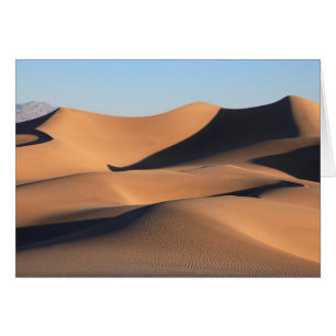 Verbluffende schaduwen van de woestijn