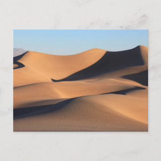 Verbluffende schaduwen van de woestijn briefkaart
