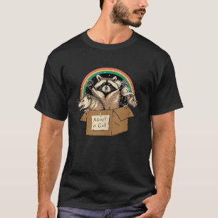 Verboden katten aannemen in box Raccoon Skunks Pos T-shirt
