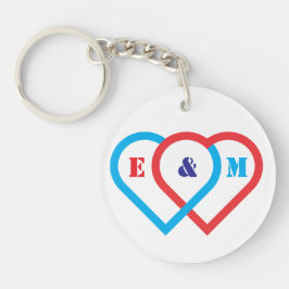 Verbonden harten. Letters kunnen worden aangepast Sleutelhanger