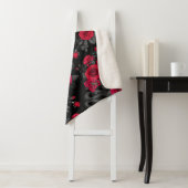 Verborgen in de rozen sherpa deken (In situ)