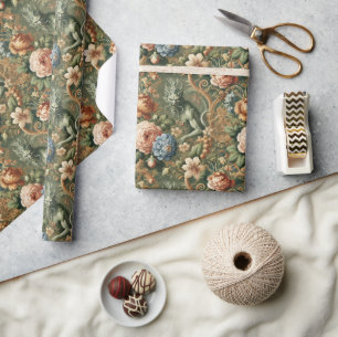 Verdant's Wrath - Mythisch bloemontwerp Cadeaupapier