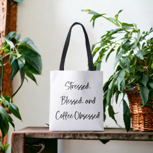 Verdrukte koffie en geobsedeerde koffie draagtas