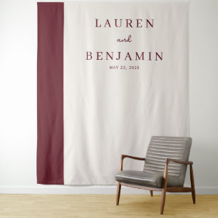 Verfijnde Maroon Minimalistische Typografie Wandkleed