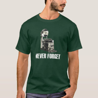 Vergeet Antiek camera Donkere T-shirt nooit