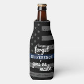 Vergeet nooit het verschil dat je de politie hebt  flesjeskoeler (Fles Voorkant)