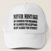 VERGIS JE NOOIT TRUCKER PET (Voorkant)