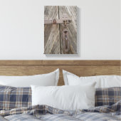 Vergrendelde houten deur canvas Print (Insitu (Slaapkamer))