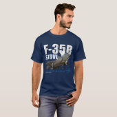 Vergrendelde Martin F-35B Lightning II Stealth Fig T-shirt (Voorkant volledig)