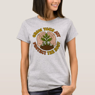 Verhoog Je Blijdschap Bescherm De Wortel Retro Tui T-shirt