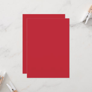 Verhoog uw ontwerp met een rode achtergrond en wit kaart