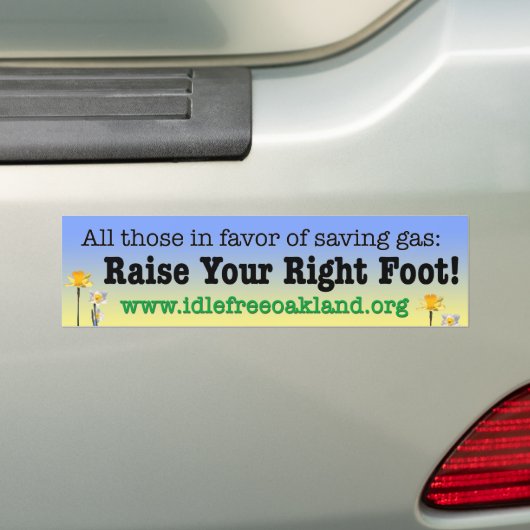 Verhoog uw rechtervoet bumpersticker (Op auto)