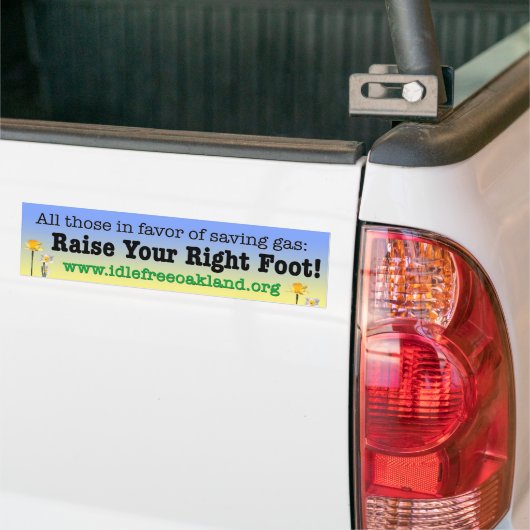 Verhoog uw rechtervoet bumpersticker (Op Truck)