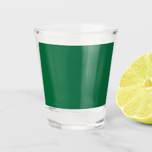 Verhoog uw webdesign met een groene achtergrond shot glas