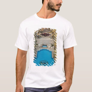 Verhoogd zicht Herods Palace Hotel zwembad T-shirt