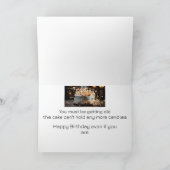 Verjaardag aangepaste naam Veel kaars taart Kaart (Binnen)