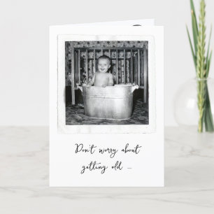 Verjaardag Baby-momentopname in een retro-bad Kaart